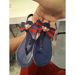 Rouge Helium Women’s Navy Blue Bee Stripe Bow Sandals Size 10